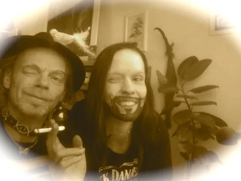 A l´ombre de la lune – Im Schatten des Mondes